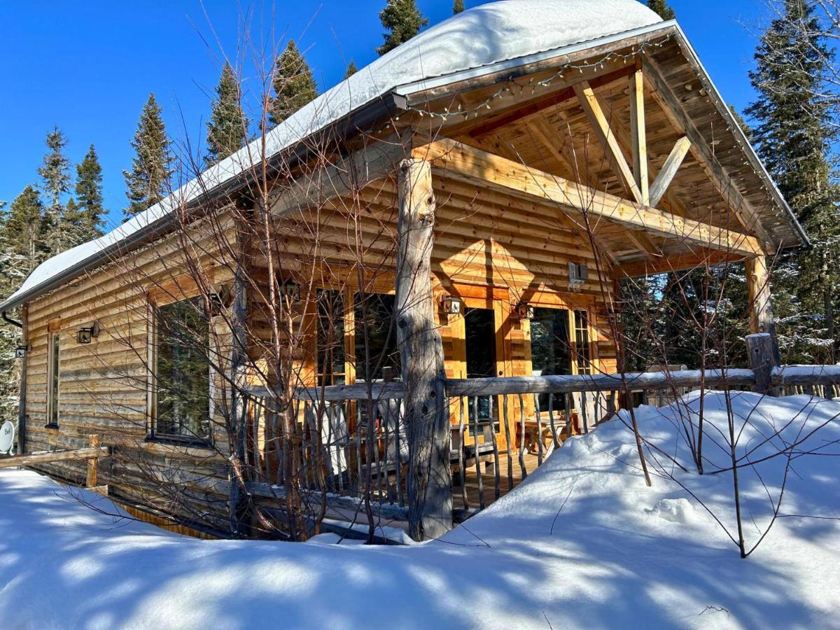 Husky - Chalets De Moh - Jacuzzi La Malbaie Eksteriør billede