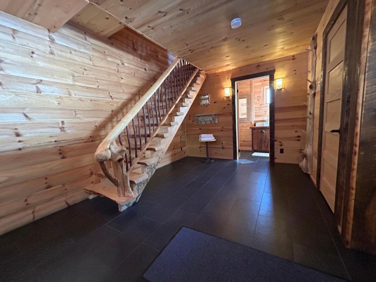 Husky - Chalets De Moh - Jacuzzi La Malbaie Eksteriør billede